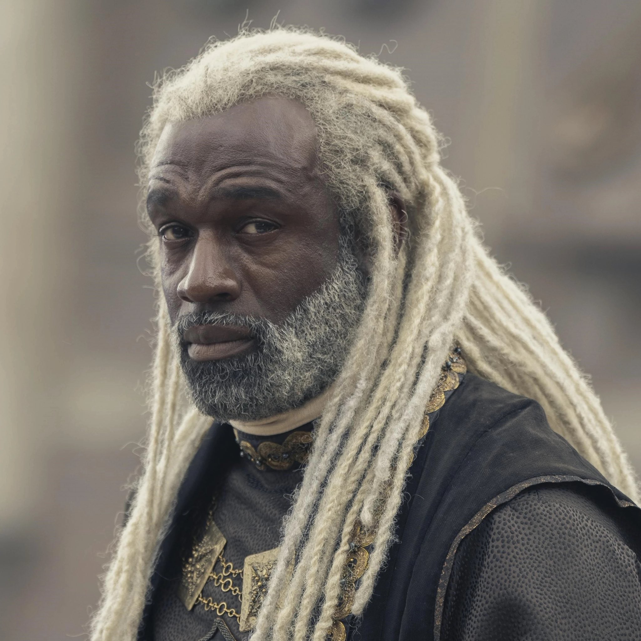 Steve Toussaint Explains How Corlys Velaryon Embraces Fatherhood in ‘House of the Dragon’ Season 3